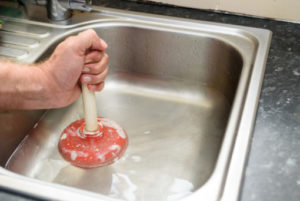 Simple Tips That Can Help You Unclog Your Kitchen Sink